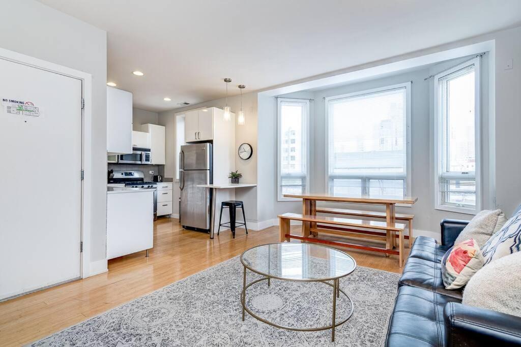 Cozy Beautiful Downtown Unit Chi In Prime River North Location Near Mag Mile - 2 Chicago Ngoại thất bức ảnh
